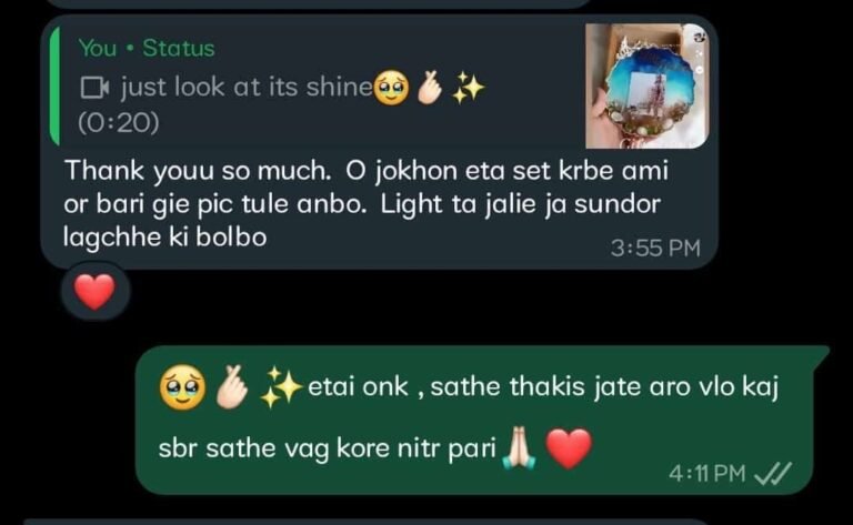 WhatsApp chat screenshot displaying a customer's appreciation for a shiny blue and white resin keepsake with an embedded phot